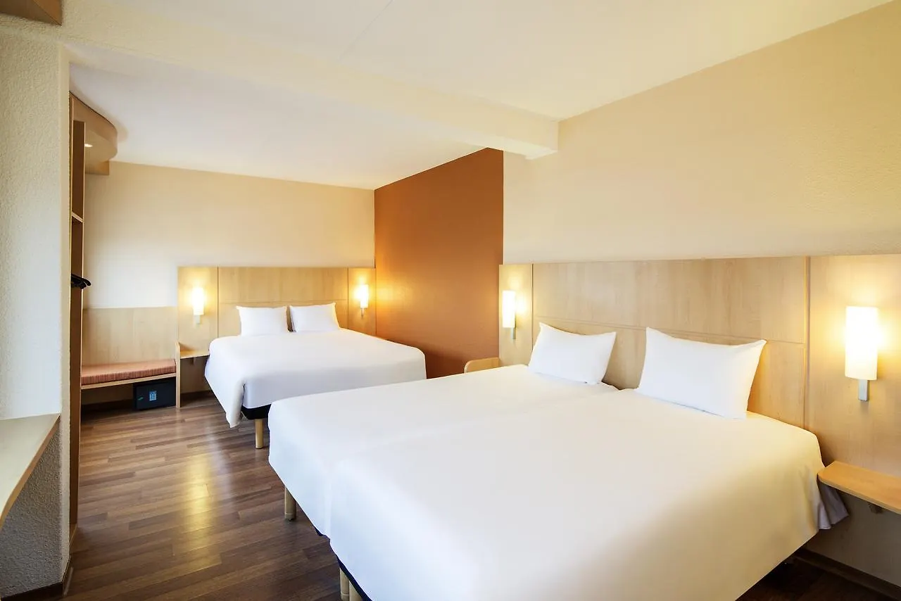 Ibis Schiphol Amsterdam Airport Hotel Badhoevedorp Netherlands