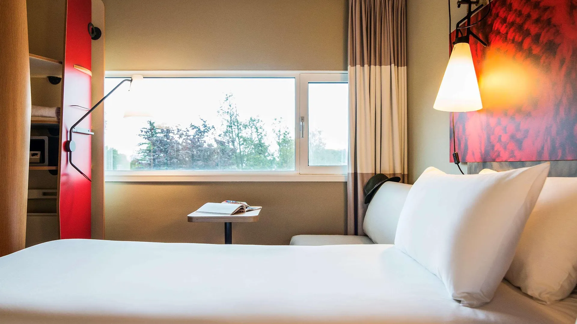 Ibis Schiphol Amsterdam Airport Hotel Badhoevedorp