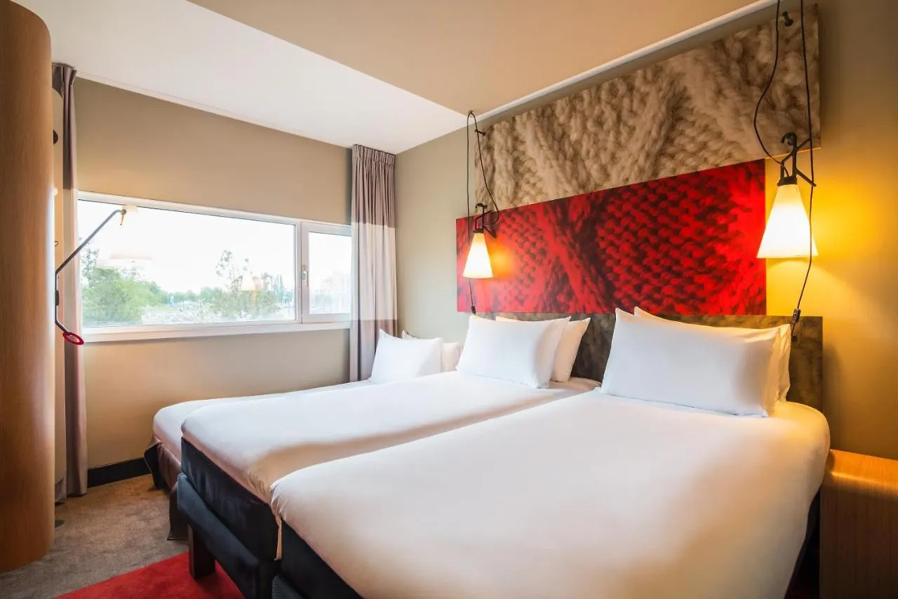 Ibis Schiphol Amsterdam Airport Hotel Badhoevedorp 3*,  Hollandia